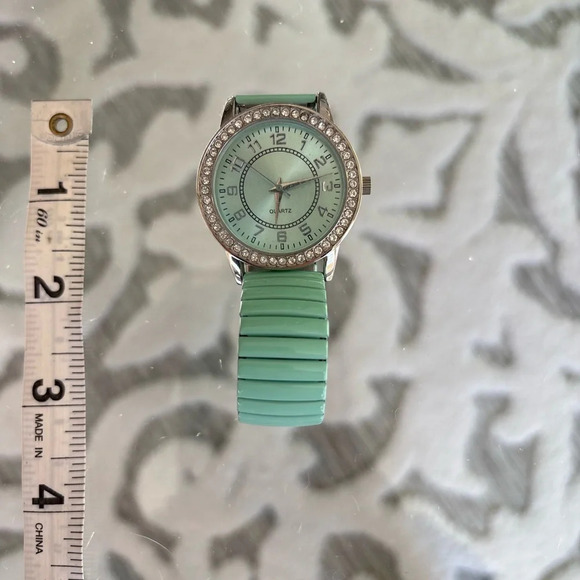Diamond Face Mint Stretchy Band Watch - Picture 2 of 2